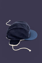 Lade das Bild in den Galerie-Viewer, NKitH Winter Cap ROBIN - Nightfall