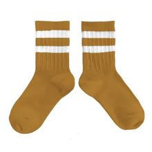 Lade das Bild in den Galerie-Viewer, Socken mit Steifen - Unisex