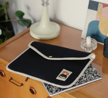 Lade das Bild in den Galerie-Viewer, +++ REDUZIERT +++ Laptop Tasche - verschiedene Farben