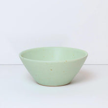 Lade das Bild in den Galerie-Viewer, Ø-Bowl klein - verschiedene Farben