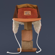 Lade das Bild in den Galerie-Viewer, Gefüttertes Basecap in braunen Farben