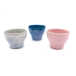 Drei Cups Nexo von der Dänin Oakman