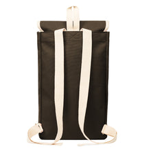 Lade das Bild in den Galerie-Viewer, Sailor Backpack von YKRA in khaki mit weißem Trägern
